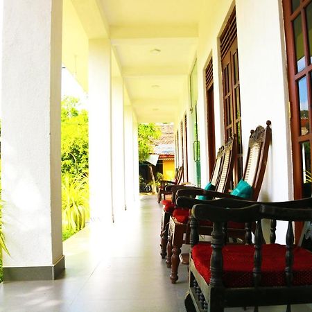A&B Resort Negombo Kudapaduwa Luaran gambar