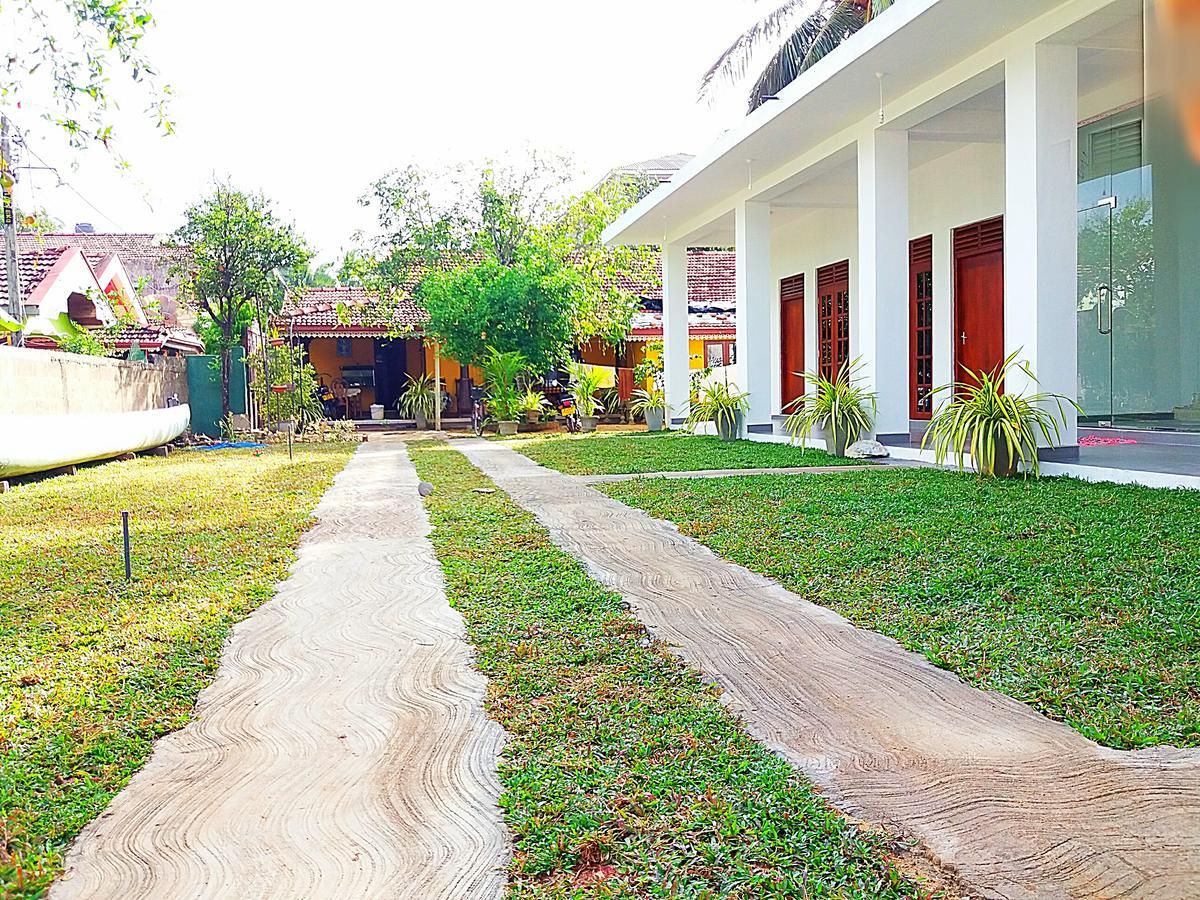 A&B Resort Negombo Kudapaduwa Luaran gambar