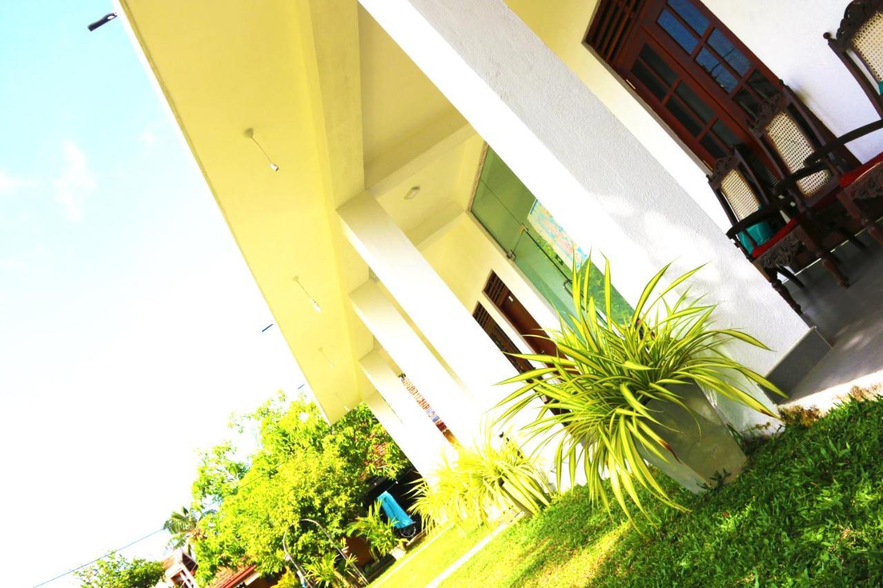 A&B Resort Negombo Kudapaduwa Luaran gambar