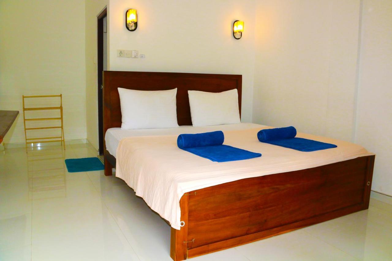 A&B Resort Negombo Kudapaduwa Luaran gambar